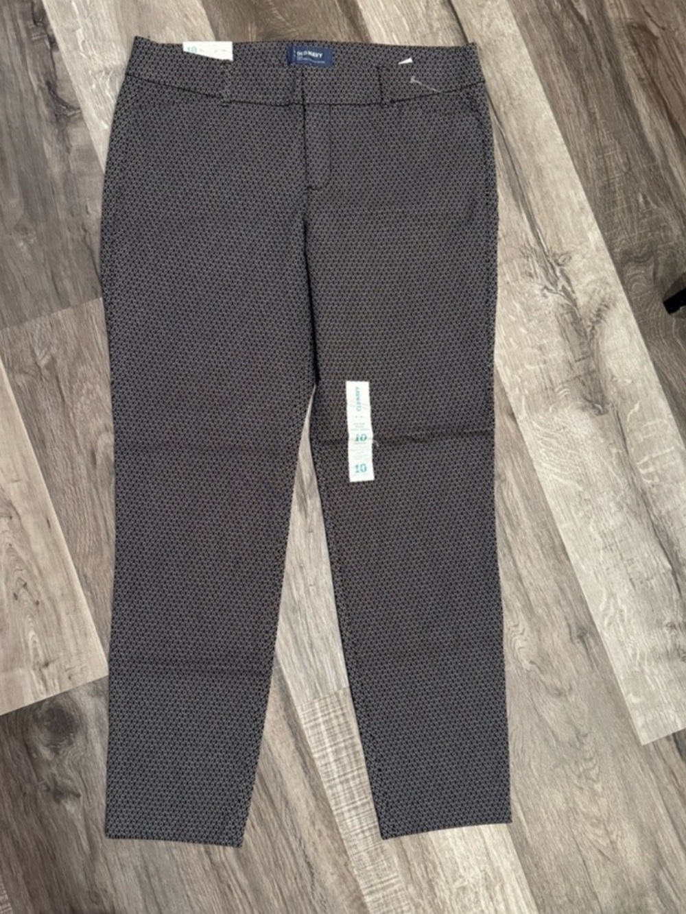 Old Navy Black and Gray Patterned Dress Pants
